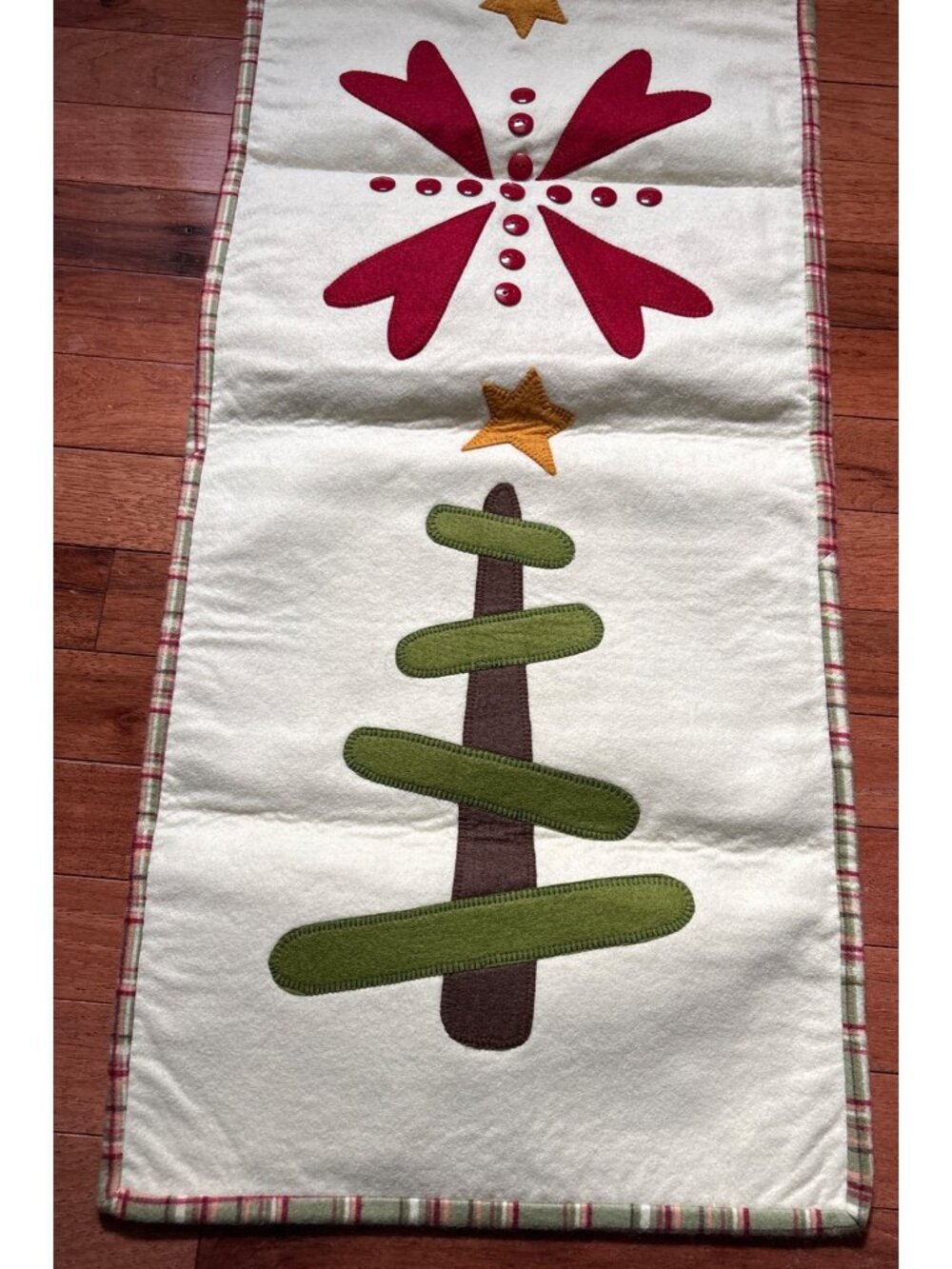 Christmas Table Runner 14x44" Festive Tree Red Floral Felt Accent Flannel Backin